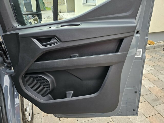 Furgón RENAULT Master L2H2 170 Neues Modell 10'' Navi Kamera: foto 24