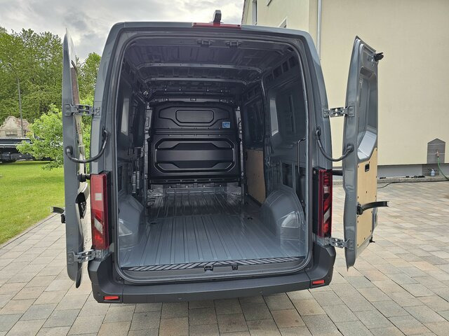Furgón RENAULT Master L2H2 170 Neues Modell 10'' Navi Kamera: foto 37