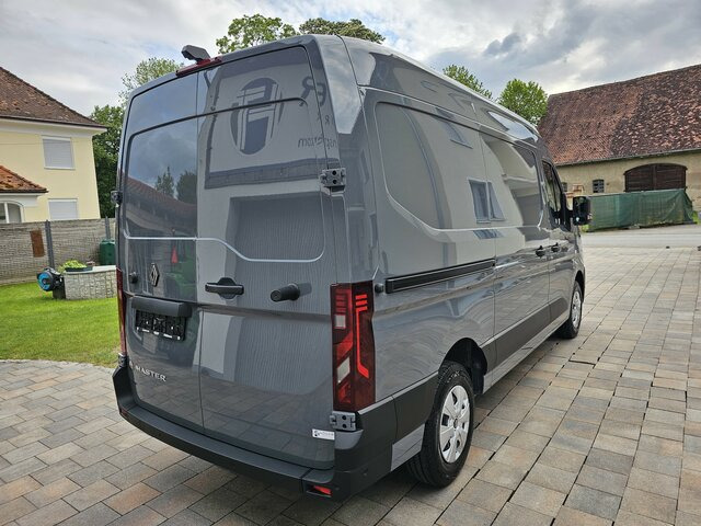 Furgón RENAULT Master L2H2 170 Neues Modell 10'' Navi Kamera: foto 34