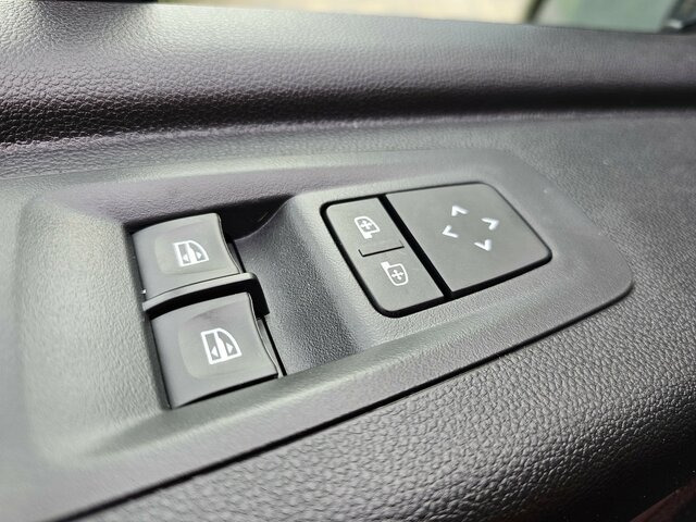 Furgón RENAULT Master L2H2 170 Neues Modell 10'' Navi Kamera: foto 39