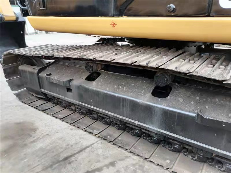 CAT 315D USED CAT Japan made crawler excavator second hand condition cat 315D 315D2 315DL excavator on stock - Excavadora de cadenas: foto 4 CAT 315D USED CAT Japan made crawler excavator second hand condition cat 315D 315D2 315DL excavator on stock - Excavadora de cadenas: foto 4