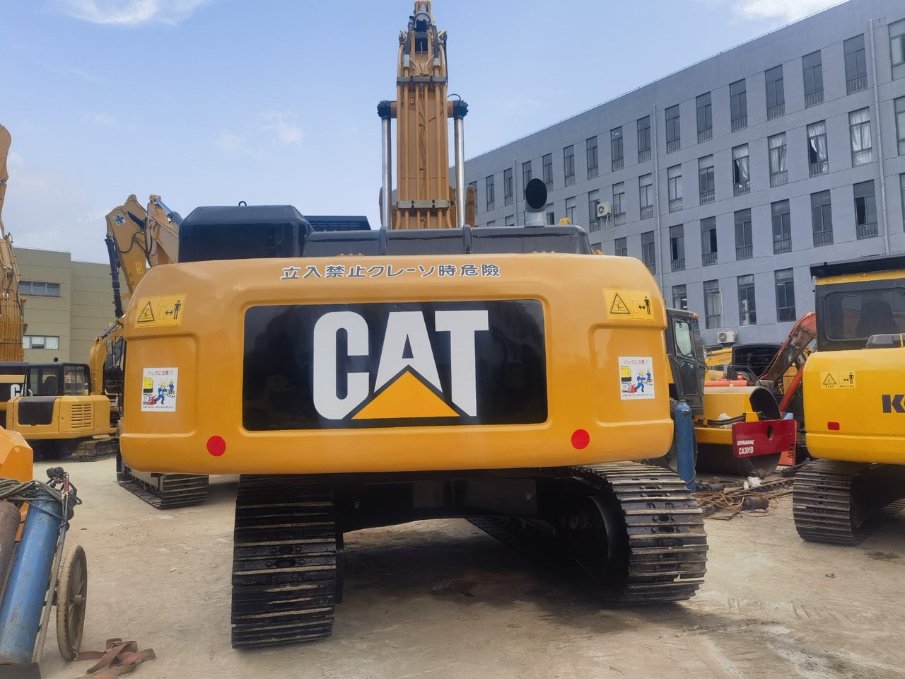 CAT 330DL excavator - Excavadora de cadenas: foto 2 CAT 330DL excavator - Excavadora de cadenas: foto 2