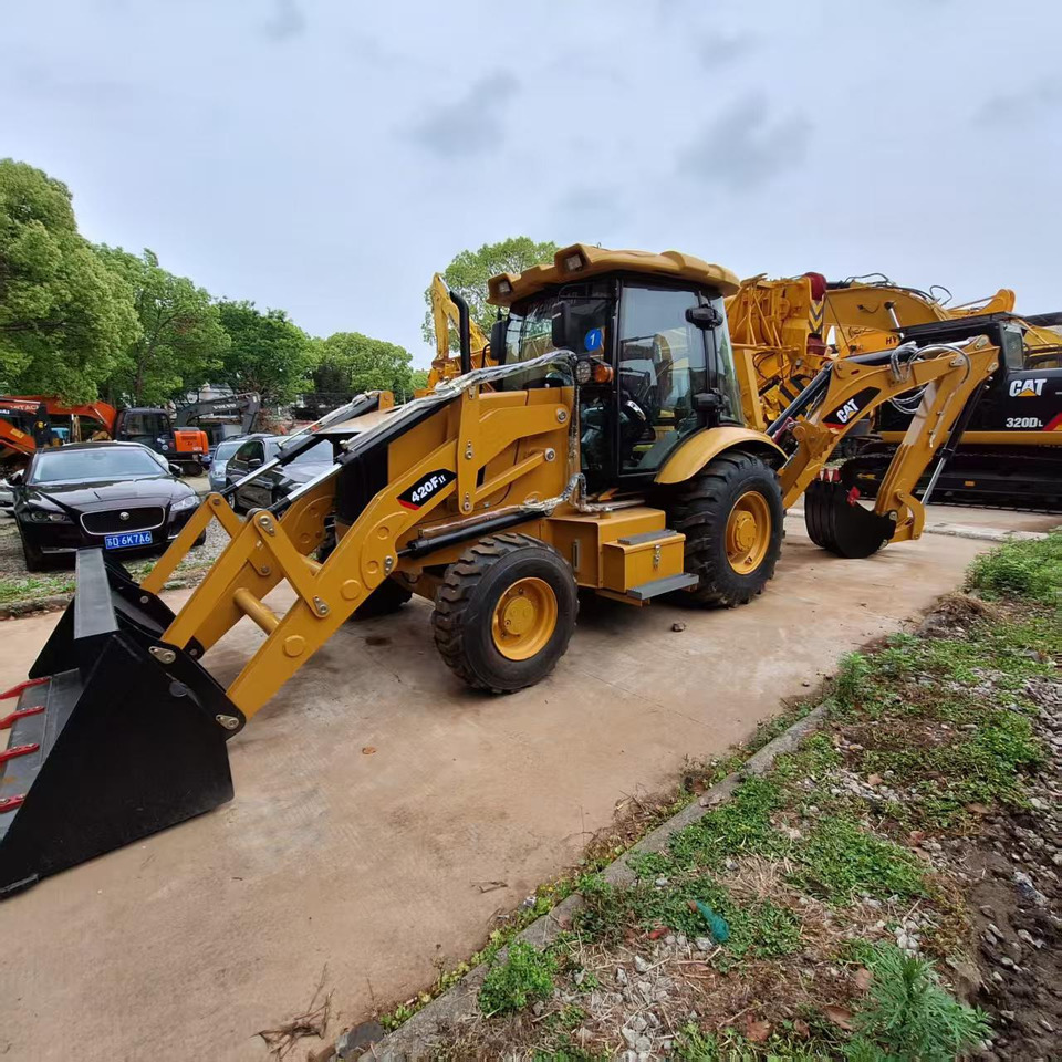CAT 420F Backhoe Loader - Retroexcavadora: foto 3 CAT 420F Backhoe Loader - Retroexcavadora: foto 3