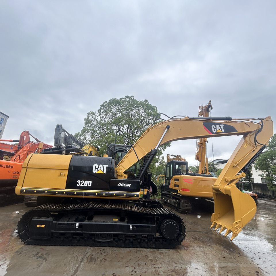 CAT320D - Excavadora de cadenas: foto 2 CAT320D - Excavadora de cadenas: foto 2