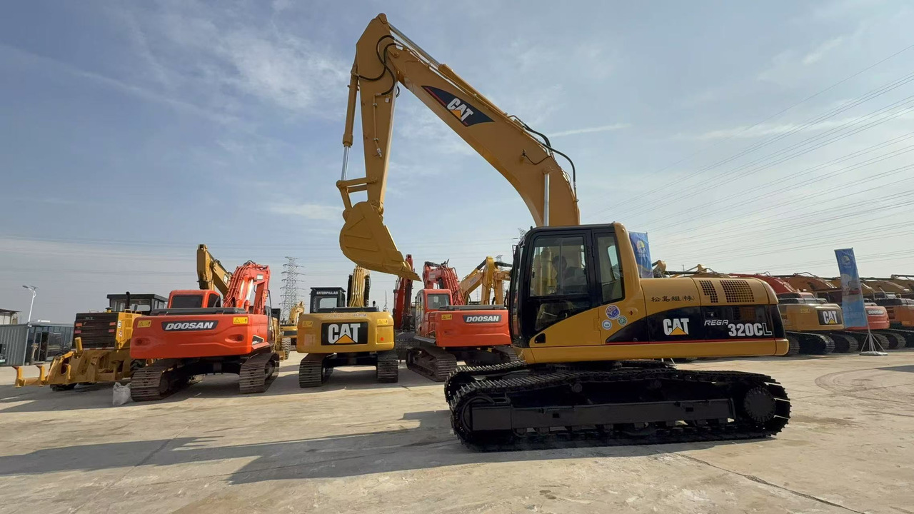 Cat 320cl excavator - Excavadora de cadenas: foto 4 Cat 320cl excavator - Excavadora de cadenas: foto 4