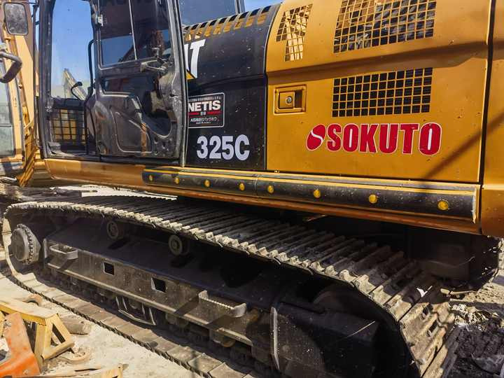 Caterpillar CAT325C Used Excavator 25ton hydraulic Crawler excavators used cat 325c excavator in shanghai - Excavadora de cadenas: foto 2 Caterpillar CAT325C Used Excavator 25ton hydraulic Crawler excavators used cat 325c excavator in shanghai - Excavadora de cadenas: foto 2