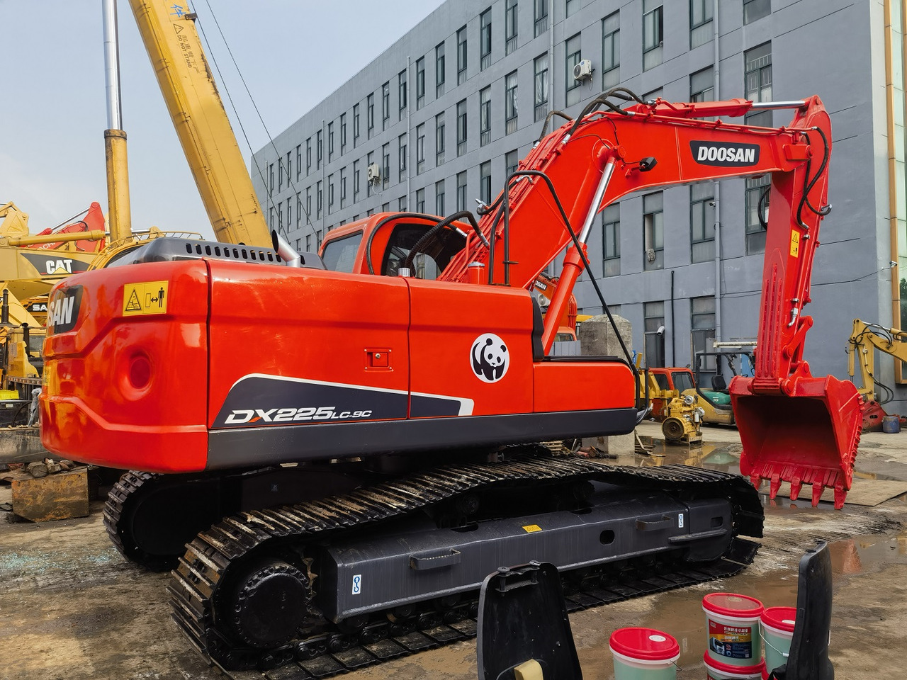 DOOSAN Doosan DX225LC Crawler excavator - Excavadora de cadenas: foto 5 DOOSAN Doosan DX225LC Crawler excavator - Excavadora de cadenas: foto 5
