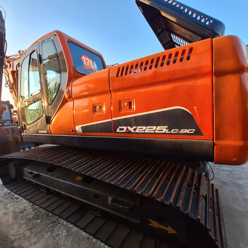 Doosan Dx225 LC-9C Crawler Excavator - Excavadora de cadenas: foto 1 Doosan Dx225 LC-9C Crawler Excavator - Excavadora de cadenas: foto 1