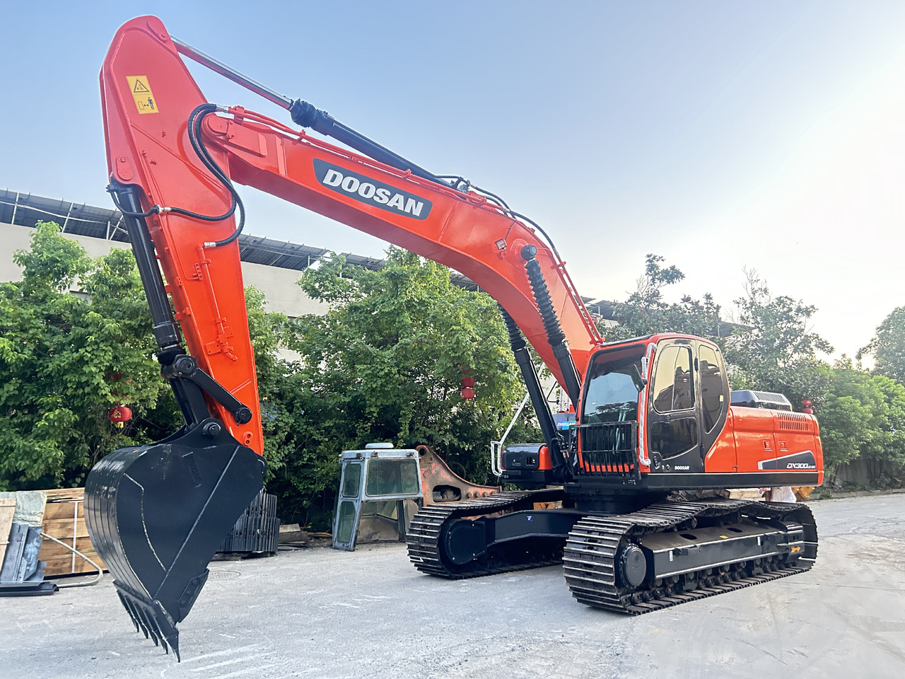 Doosan Dx300LC-9C Crawler Excavator - Excavadora de cadenas: foto 1 Doosan Dx300LC-9C Crawler Excavator - Excavadora de cadenas: foto 1
