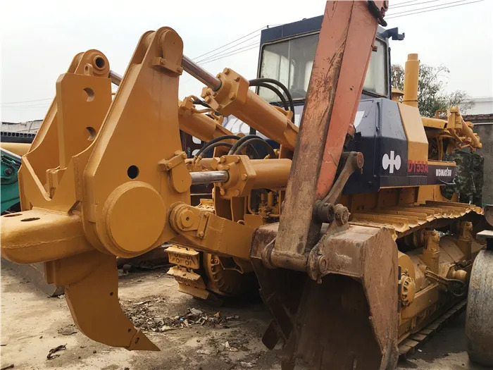 Good condition D155A used bulldozer Komatsu D155A-3 D155A-1 Komatsu dozer bulldozer for sale - Bulldozer: foto 3 Good condition D155A used bulldozer Komatsu D155A-3 D155A-1 Komatsu dozer bulldozer for sale - Bulldozer: foto 3