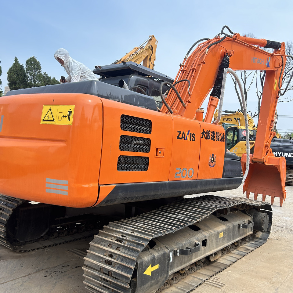 Hitachi ZX200 Excavator - Excavadora de cadenas: foto 2 Hitachi ZX200 Excavator - Excavadora de cadenas: foto 2