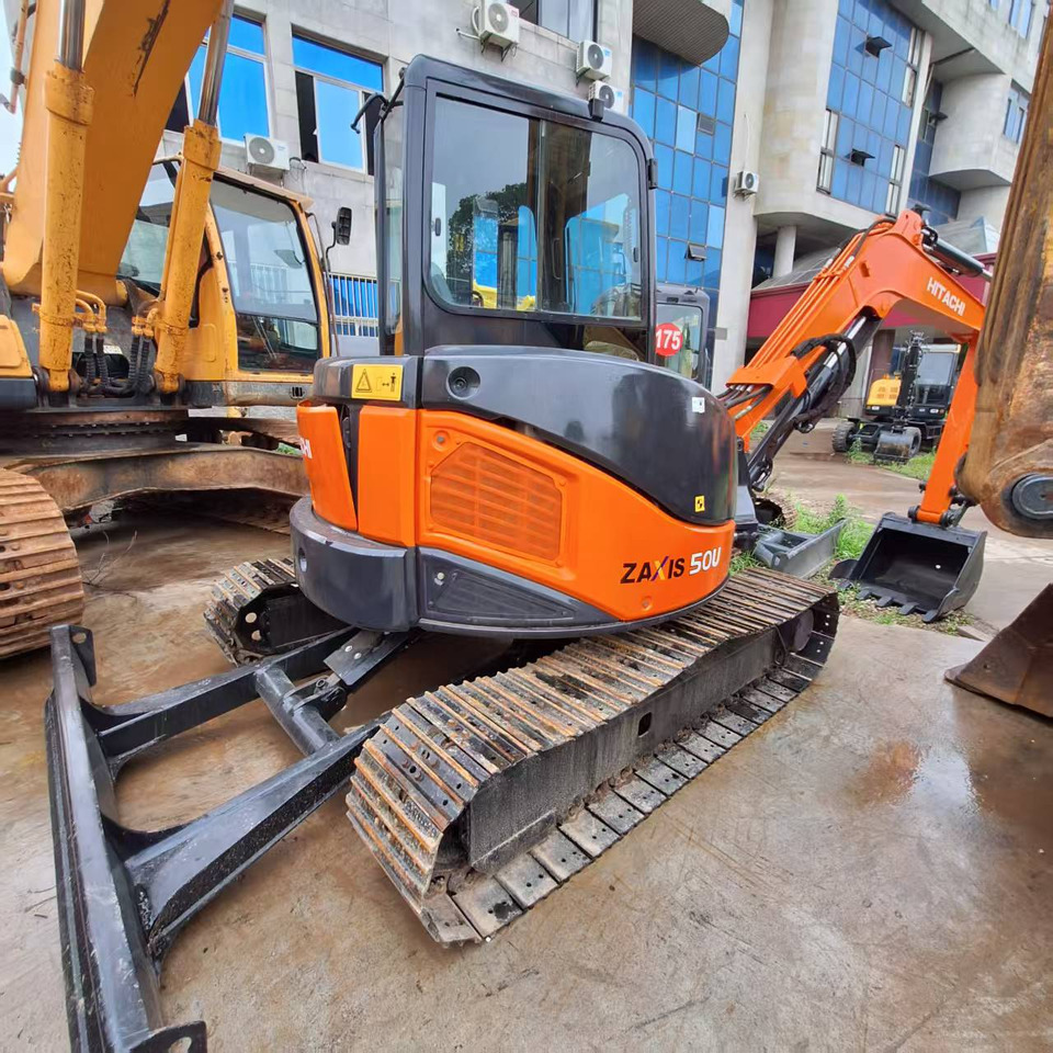 Hitachi ZX50U Excavator - Excavadora de cadenas: foto 5 Hitachi ZX50U Excavator - Excavadora de cadenas: foto 5
