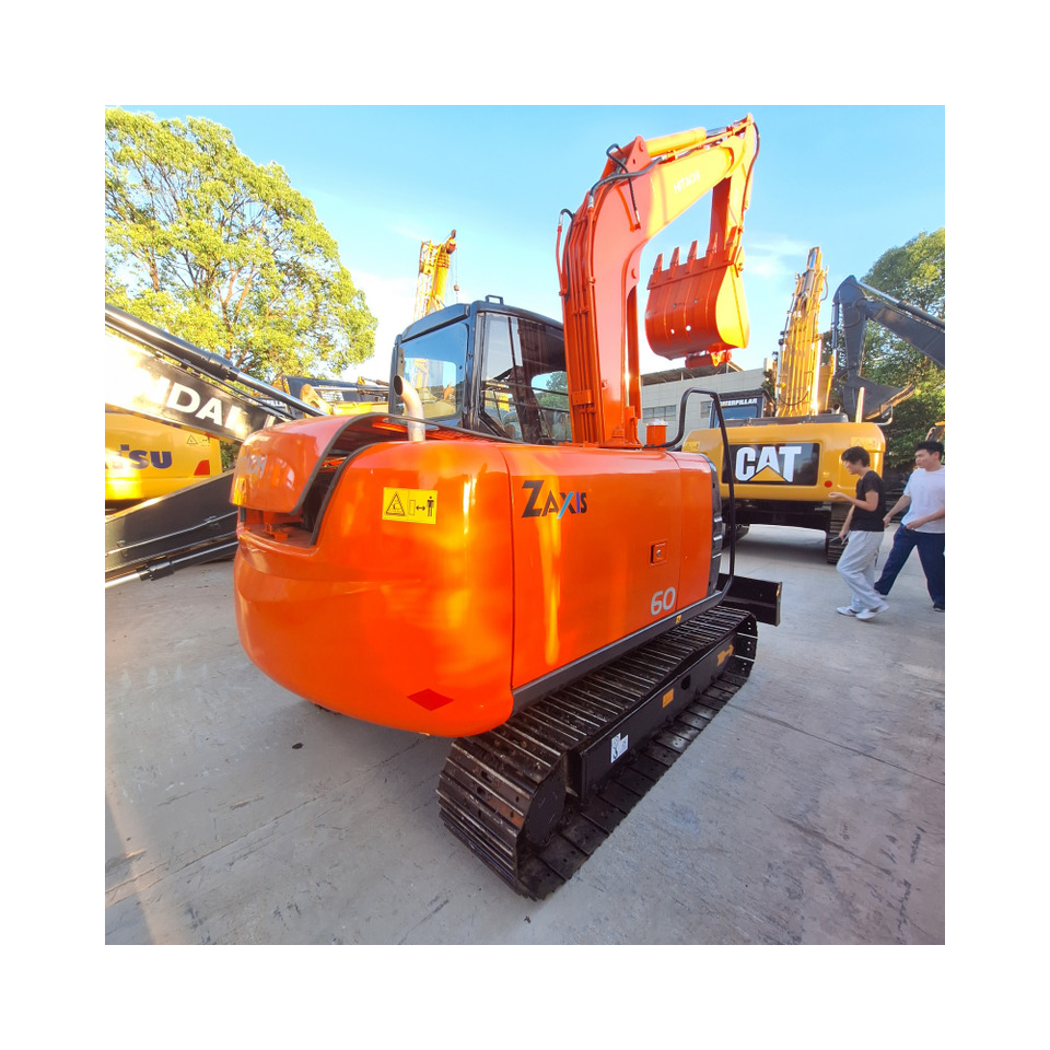 Hitachi ZX60 Excavator - Excavadora de cadenas: foto 2 Hitachi ZX60 Excavator - Excavadora de cadenas: foto 2