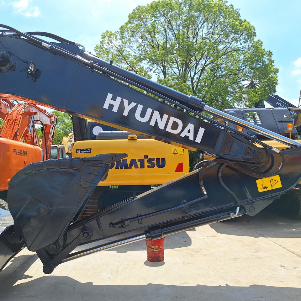Hyundai 210w-9T wheel excavator - Excavadora de ruedas: foto 4 Hyundai 210w-9T wheel excavator - Excavadora de ruedas: foto 4
