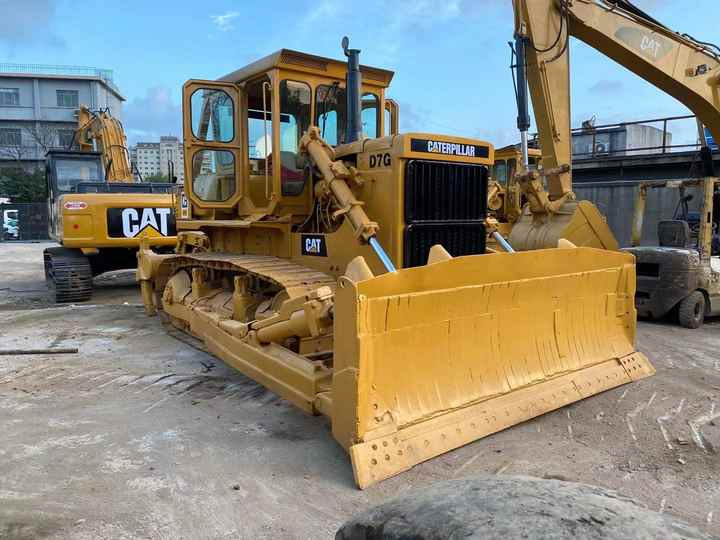 Japan import in good condition Construction bulldozer Second Hand Caterpillar CAT D7R Bulldozer Used CAT D7R for sale - Bulldozer: foto 5 Japan import in good condition Construction bulldozer Second Hand Caterpillar CAT D7R Bulldozer Used CAT D7R for sale - Bulldozer: foto 5