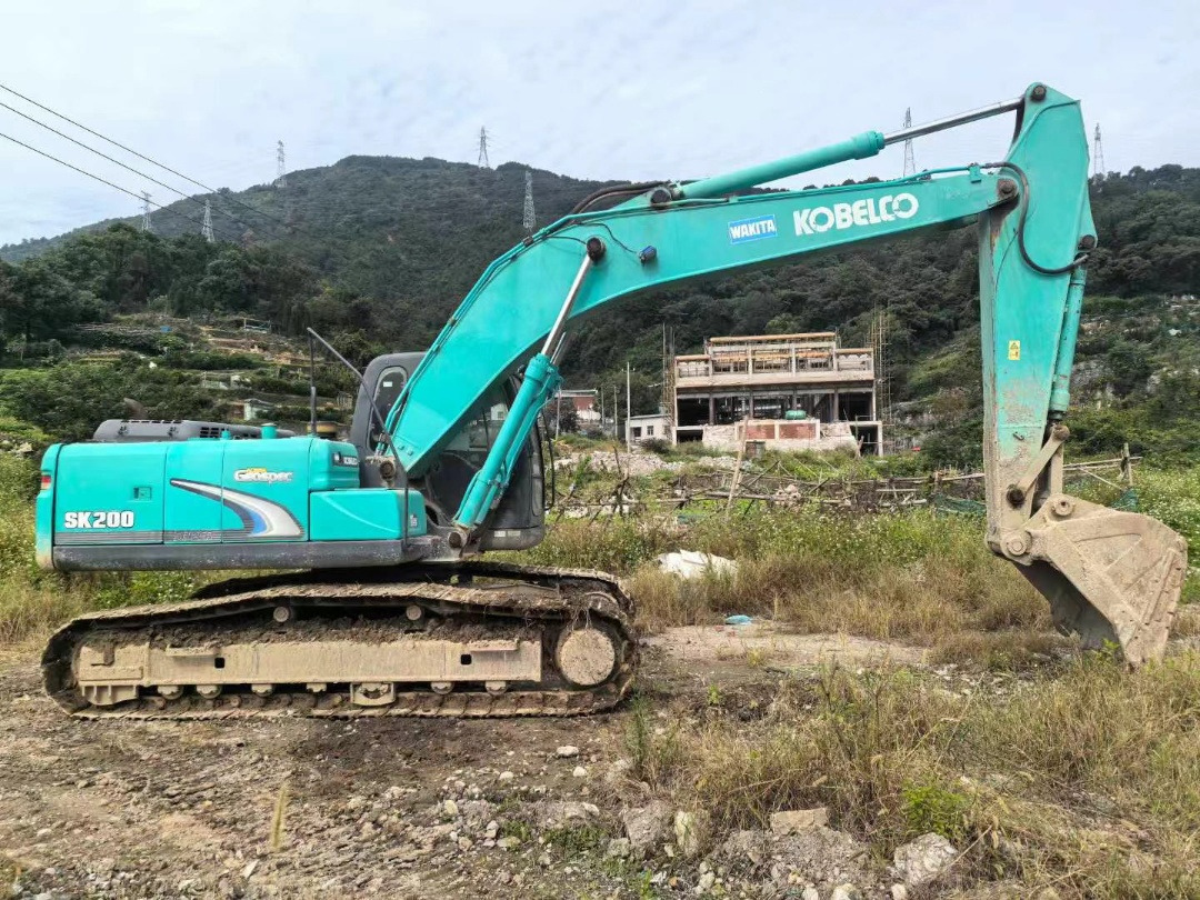 KOBELCO Kobelco SK200-8 Crawler excavator - Excavadora de cadenas: foto 4 KOBELCO Kobelco SK200-8 Crawler excavator - Excavadora de cadenas: foto 4