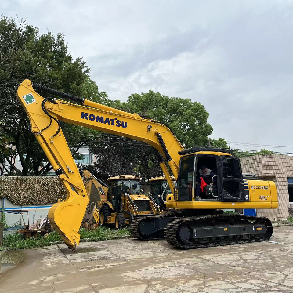 Komatsu PC 220-8 Excavator - Excavadora de cadenas: foto 4 Komatsu PC 220-8 Excavator - Excavadora de cadenas: foto 4