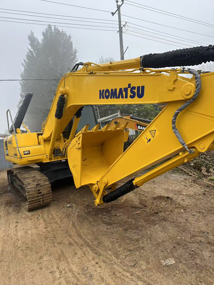 Komatsu PC200-7 excavator - Excavadora de cadenas: foto 3 Komatsu PC200-7 excavator - Excavadora de cadenas: foto 3