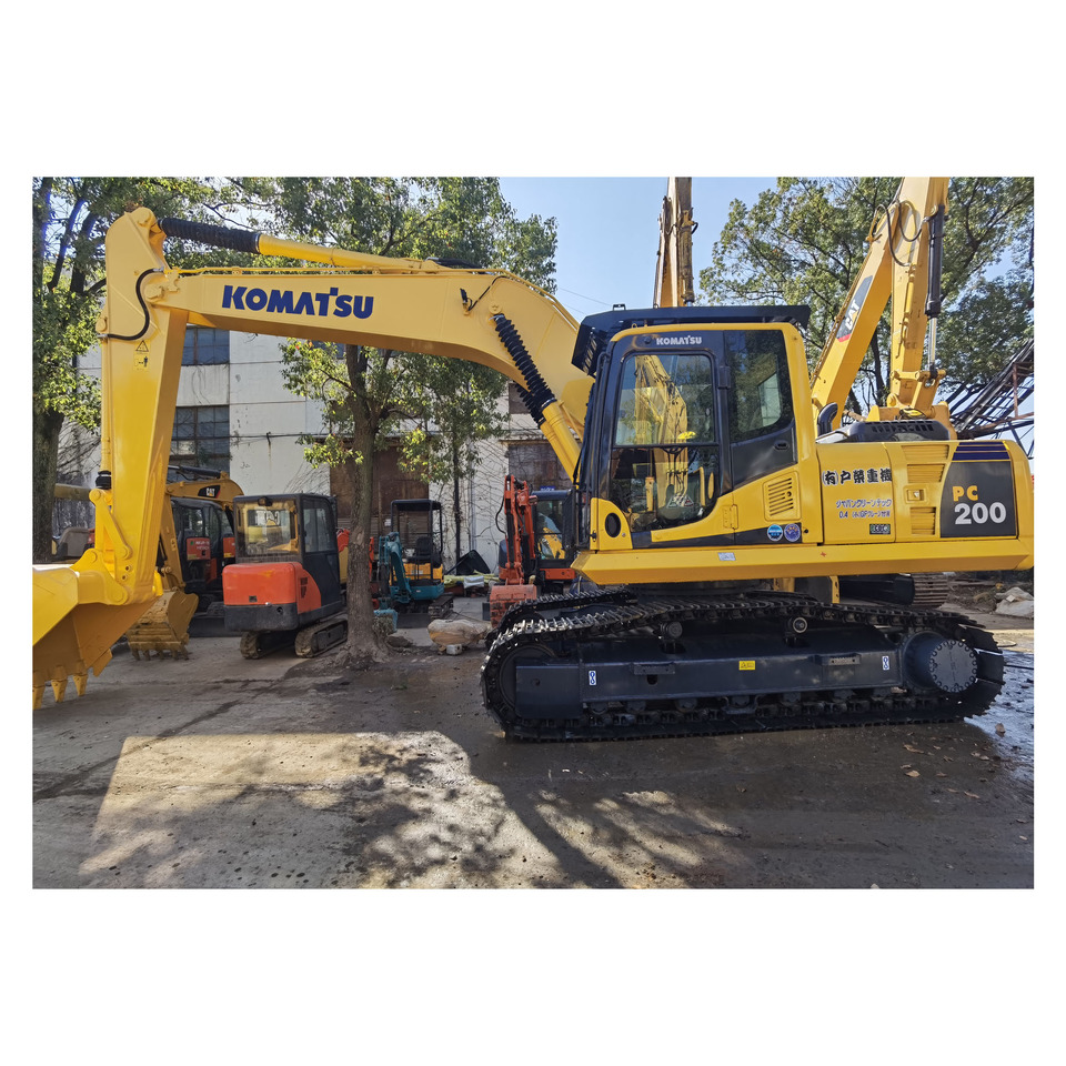 Komatsu PC200-8 Excavator - Excavadora de cadenas: foto 1 Komatsu PC200-8 Excavator - Excavadora de cadenas: foto 1