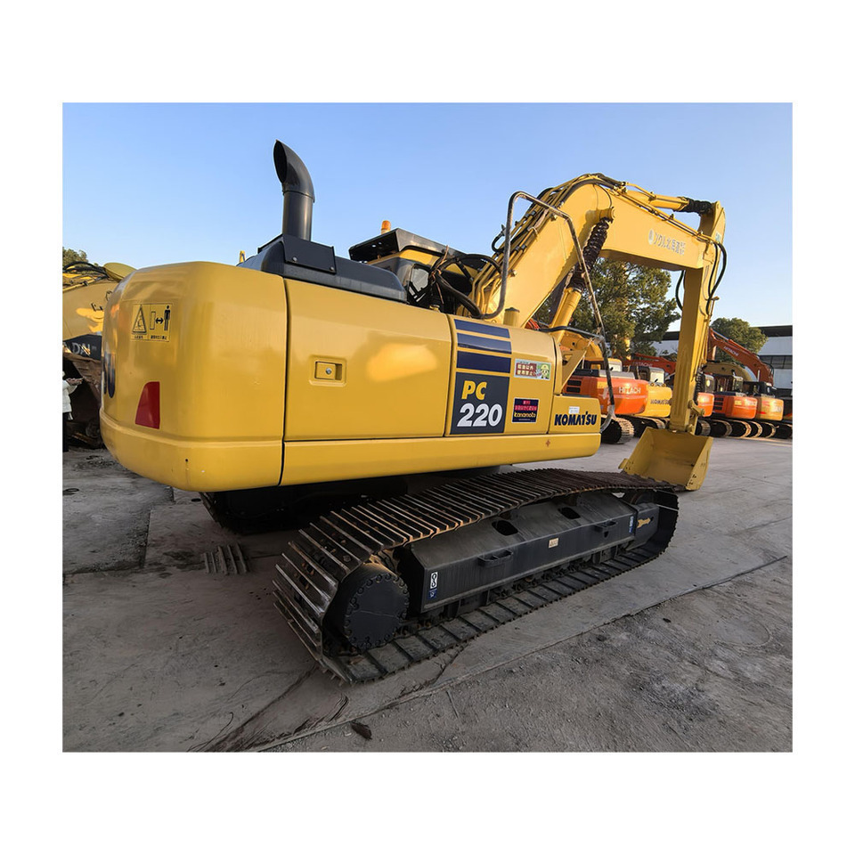 Komatsu PC220-7 - Excavadora de cadenas: foto 1 Komatsu PC220-7 - Excavadora de cadenas: foto 1