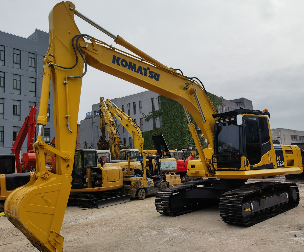 Komatsu PC220-8 Excavator - Excavadora de cadenas: foto 3 Komatsu PC220-8 Excavator - Excavadora de cadenas: foto 3