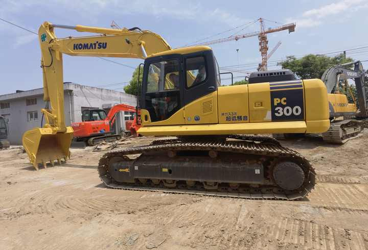 Komatsu PC350-7 excavator - Excavadora de cadenas: foto 4 Komatsu PC350-7 excavator - Excavadora de cadenas: foto 4