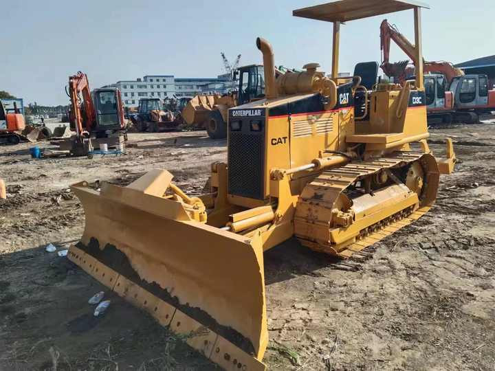 Original Japan Used Caterpillar D3C Crawler Bulldozer For sale - Bulldozer: foto 4 Original Japan Used Caterpillar D3C Crawler Bulldozer For sale - Bulldozer: foto 4