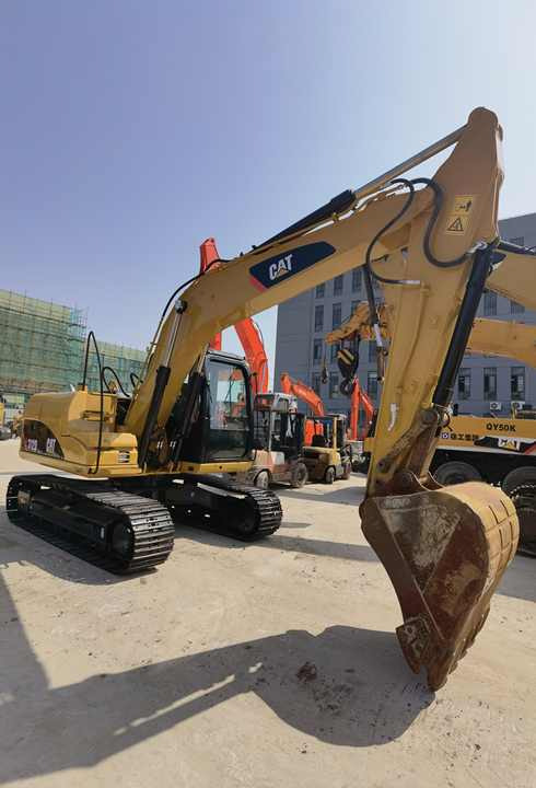 Original used Caterpillar 312D excavator - Excavadora de cadenas: foto 2 Original used Caterpillar 312D excavator - Excavadora de cadenas: foto 2