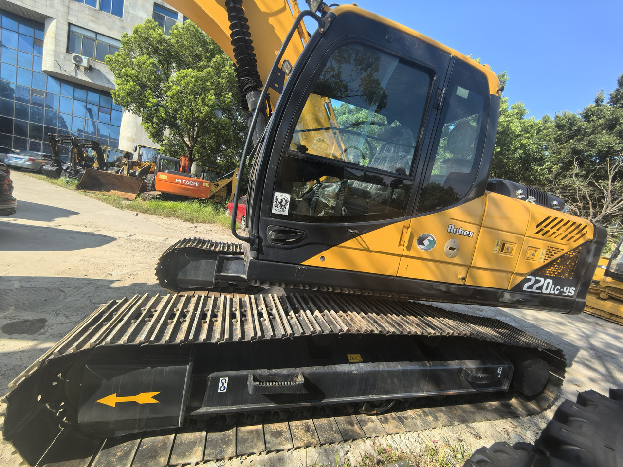 Second-hand second hand used hyundai 220 lc 9s 220lc used machine excavator - Excavadora de cadenas: foto 4 Second-hand second hand used hyundai 220 lc 9s 220lc used machine excavator - Excavadora de cadenas: foto 4