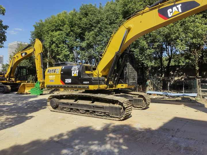 Used Cat 325D Excavator machine second hand caterpillar second hand excavator cat325D for sale - Excavadora de cadenas: foto 5 Used Cat 325D Excavator machine second hand caterpillar second hand excavator cat325D for sale - Excavadora de cadenas: foto 5