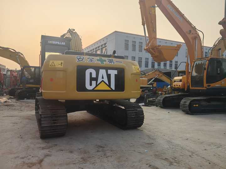 Used excavator cat320 Japan brand Used CAT 320 Excavator Caterpillar 320D Crawler Excavator CAT320 used digger for sale - Excavadora de cadenas: foto 3 Used excavator cat320 Japan brand Used CAT 320 Excavator Caterpillar 320D Crawler Excavator CAT320 used digger for sale - Excavadora de cadenas: foto 3
