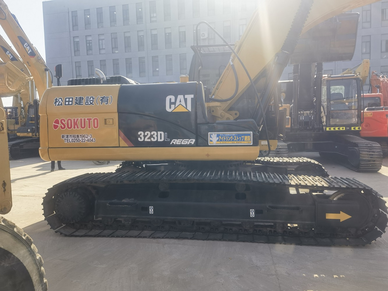 Cat 323d excavators - Excavadora: foto 4 Cat 323d excavators - Excavadora: foto 4