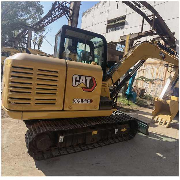 Original Japan earth moving used mini excavator CAT 305.5E2 with high quality cheap for sale - Excavadora de cadenas: foto 1 Original Japan earth moving used mini excavator CAT 305.5E2 with high quality cheap for sale - Excavadora de cadenas: foto 1