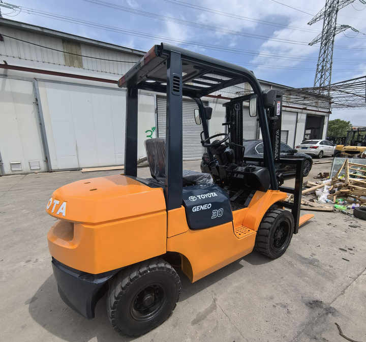 Carretilla elevadora diésel original japanese second hand TOYOTA FD30 diesel forklift with good condition used Toyota FD30 forklift for sale in china: foto 6