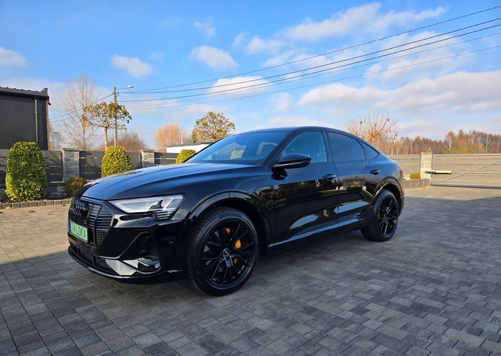 Audi e-tron 55 Quattro S Line - Sedan: foto 4 Audi e-tron 55 Quattro S Line - Sedan: foto 4