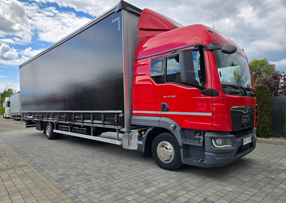 MAN TGL 12.250 - Cabeza tractora: foto 1 MAN TGL 12.250 - Cabeza tractora: foto 1