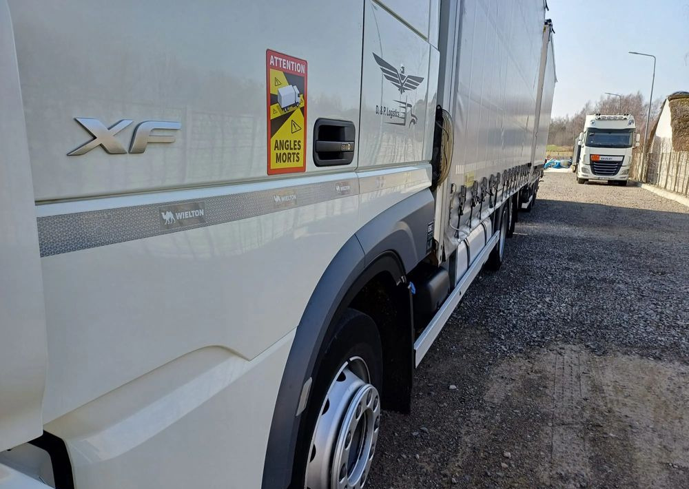 Camión lona DAF XF 480 SUPER SPACE CAB / ZESTAW TANDEM PRZEJAZDOWY 120m3: foto 15
