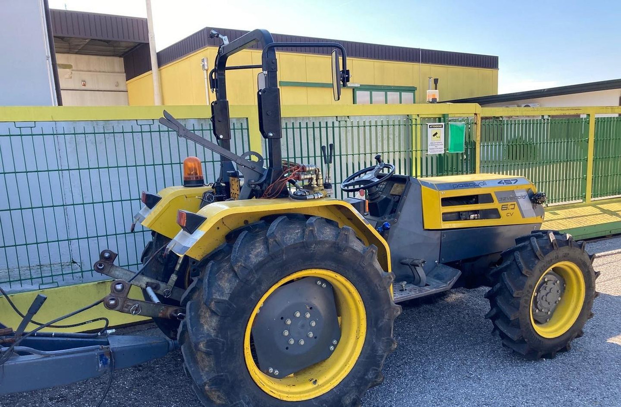 Trattore Pasquali 457 4RM - Tractor: foto 2 Trattore Pasquali 457 4RM - Tractor: foto 2
