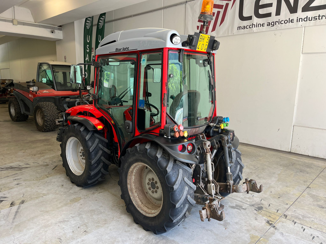 ANTONIO CARRARO SRX 9800 - Tractor: foto 3 ANTONIO CARRARO SRX 9800 - Tractor: foto 3
