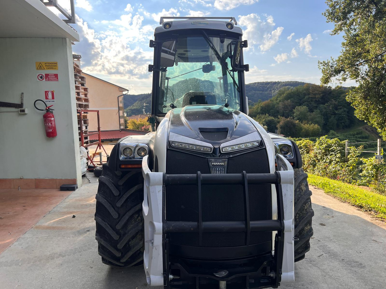 FERRARI VEGA K105 – DUALSTEER - Tractor: foto 5 FERRARI VEGA K105 – DUALSTEER - Tractor: foto 5