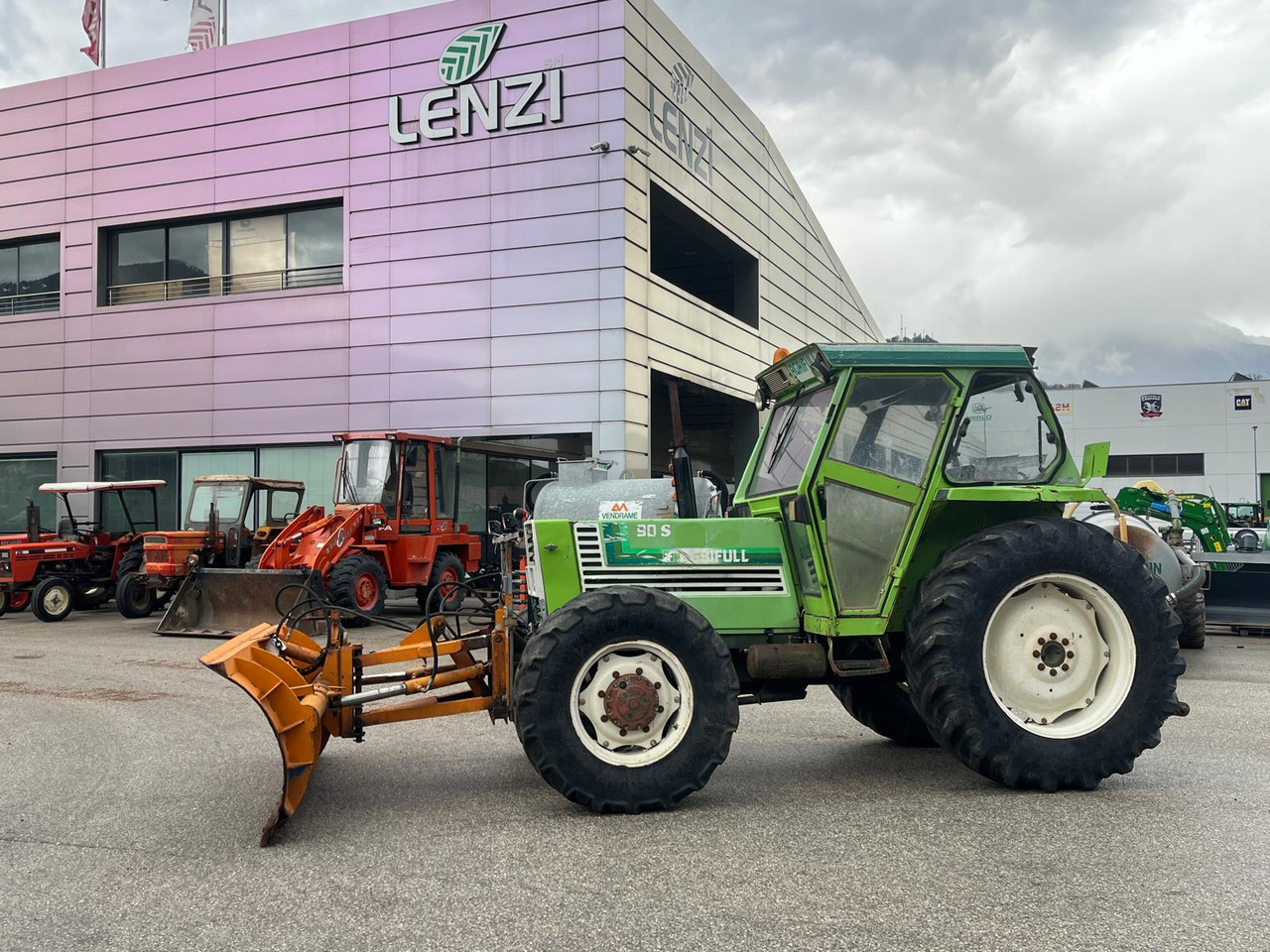 TRATTORE AGRIFULL S90 DT - Tractor: foto 1 TRATTORE AGRIFULL S90 DT - Tractor: foto 1