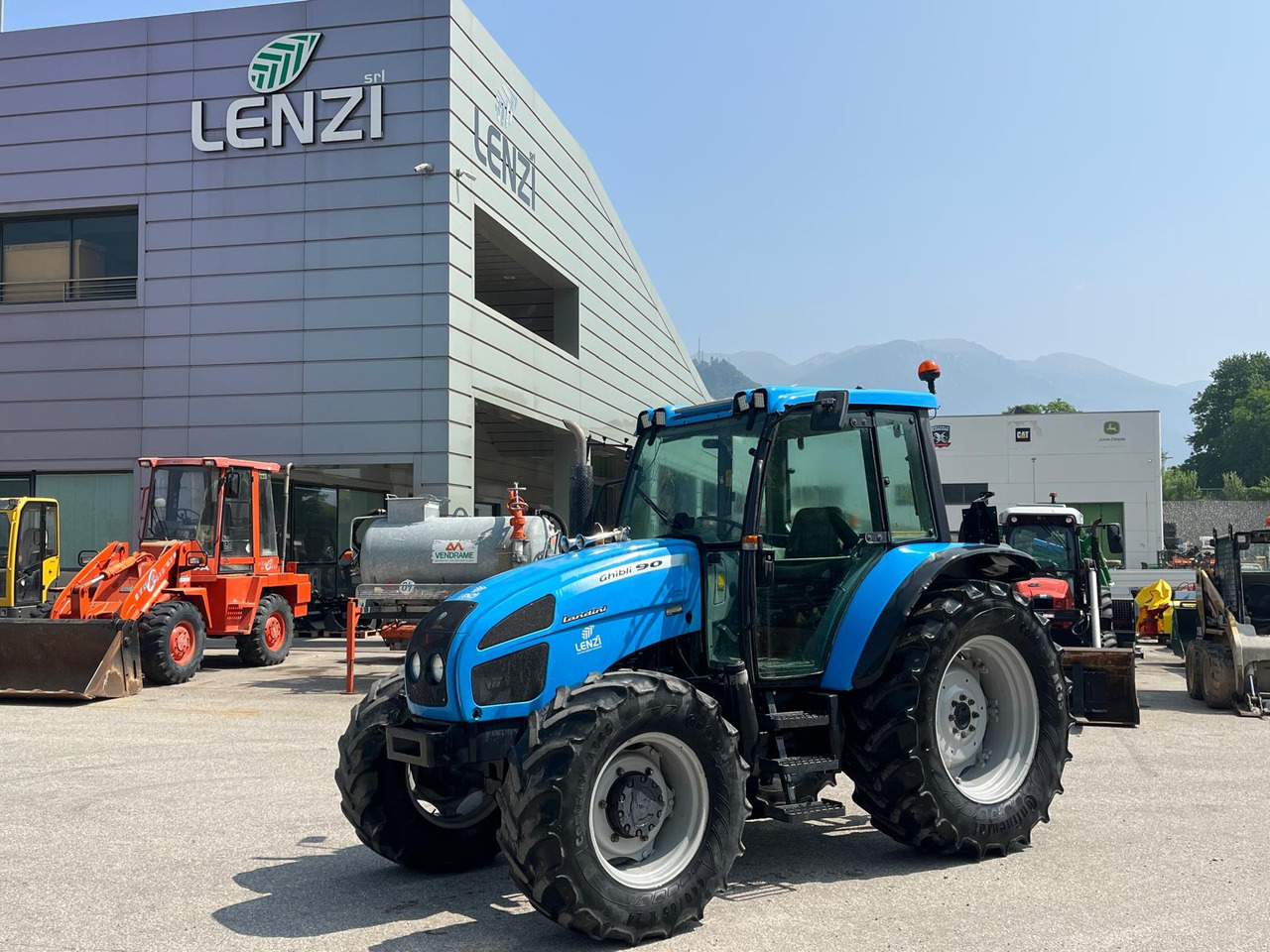TRATTORE LANDINI GHIBLI 90 - Tractor: foto 1 TRATTORE LANDINI GHIBLI 90 - Tractor: foto 1