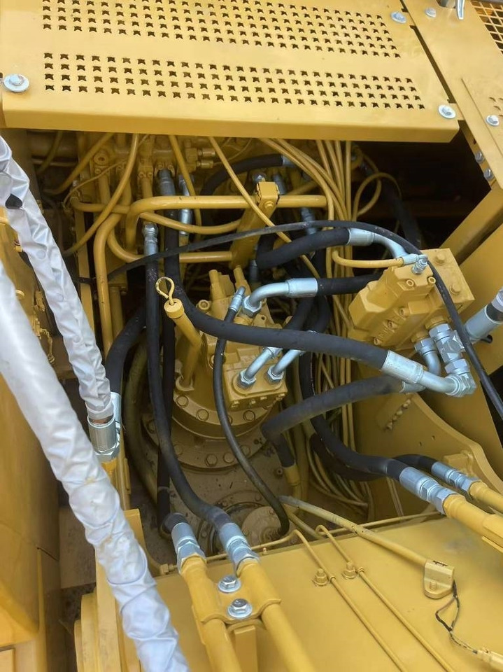 CAT 320 B - Excavadora de cadenas: foto 2 CAT 320 B - Excavadora de cadenas: foto 2