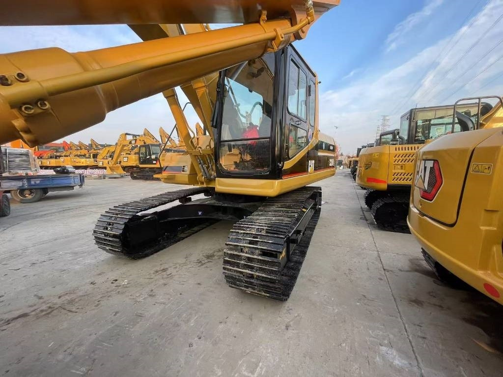 CAT 320 B L - Excavadora de cadenas: foto 4 CAT 320 B L - Excavadora de cadenas: foto 4