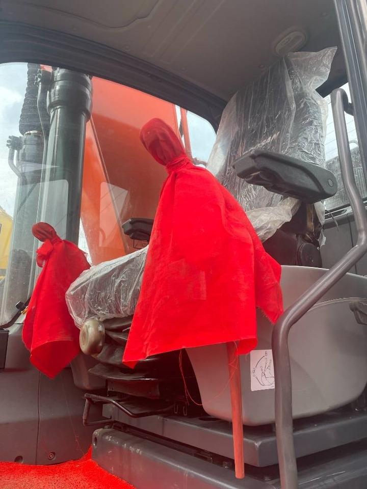 Doosan DX 225 - Excavadora de cadenas: foto 2 Doosan DX 225 - Excavadora de cadenas: foto 2