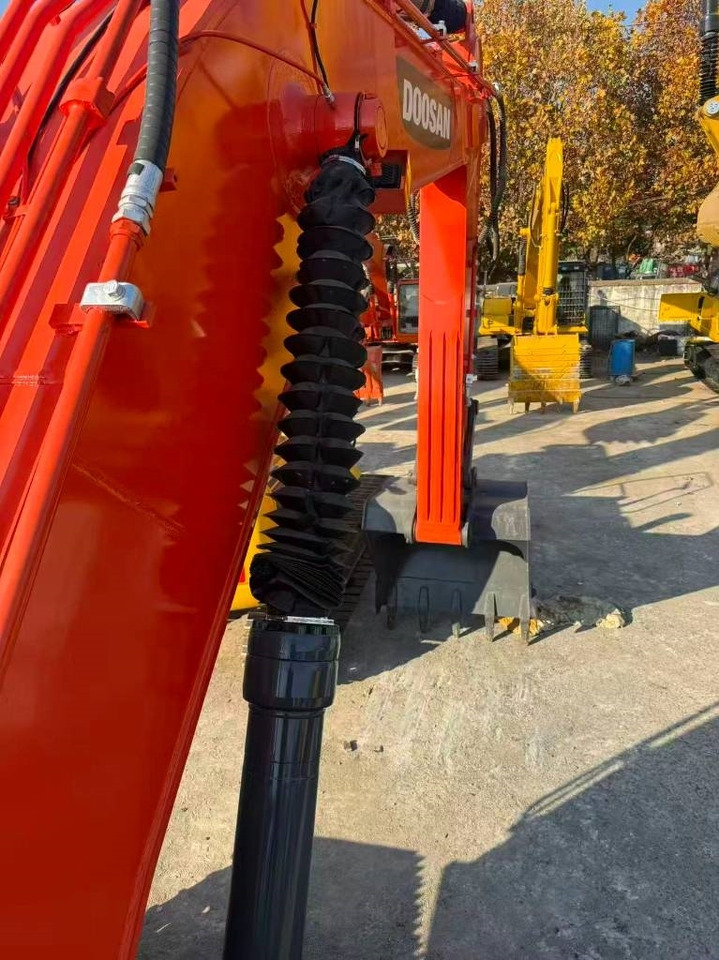 Doosan DX345LC-9C - Excavadora de cadenas: foto 4 Doosan DX345LC-9C - Excavadora de cadenas: foto 4