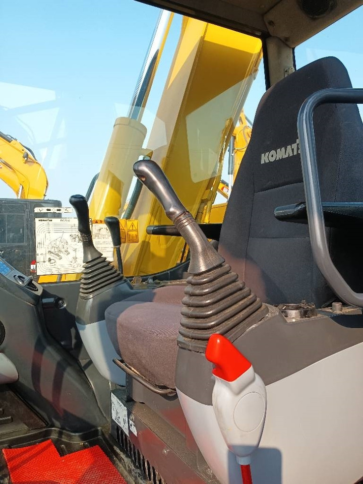 Komatsu PC 70 - Miniexcavadora: foto 4 Komatsu PC 70 - Miniexcavadora: foto 4