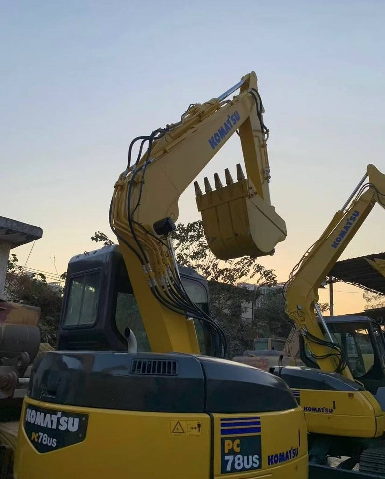Leasing para Komatsu PC 78  Komatsu PC 78: foto 8