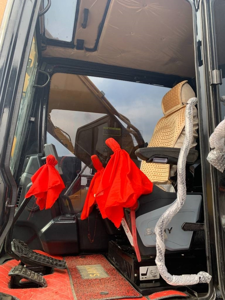 Sany SY 215 C - Excavadora de cadenas: foto 4 Sany SY 215 C - Excavadora de cadenas: foto 4