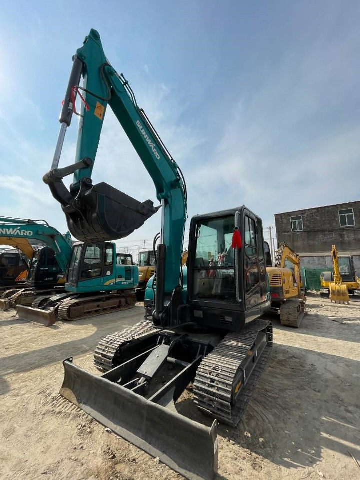 Sunward 70E - Excavadora de cadenas: foto 5 Sunward 70E - Excavadora de cadenas: foto 5